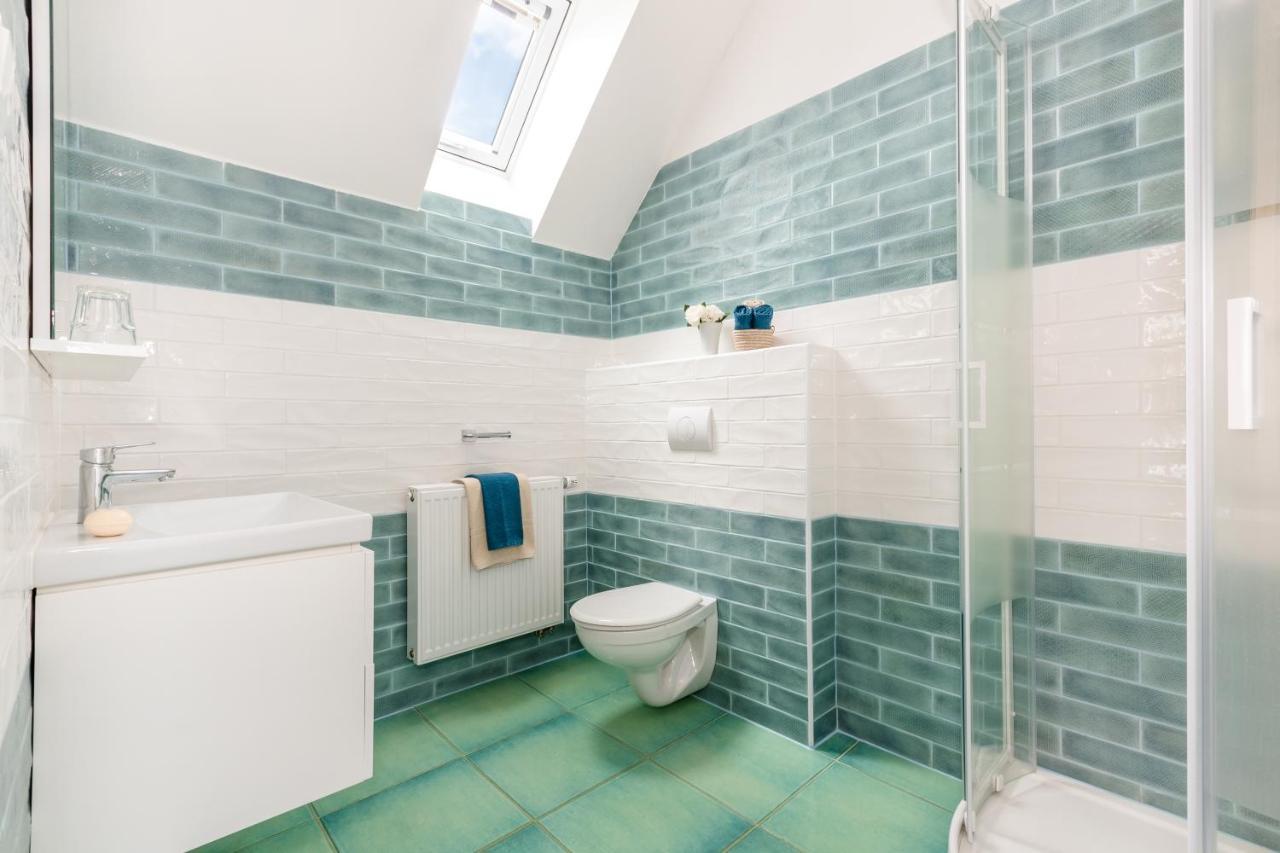 Apartmany Jedovary Trhové Sviny Exteriör bild